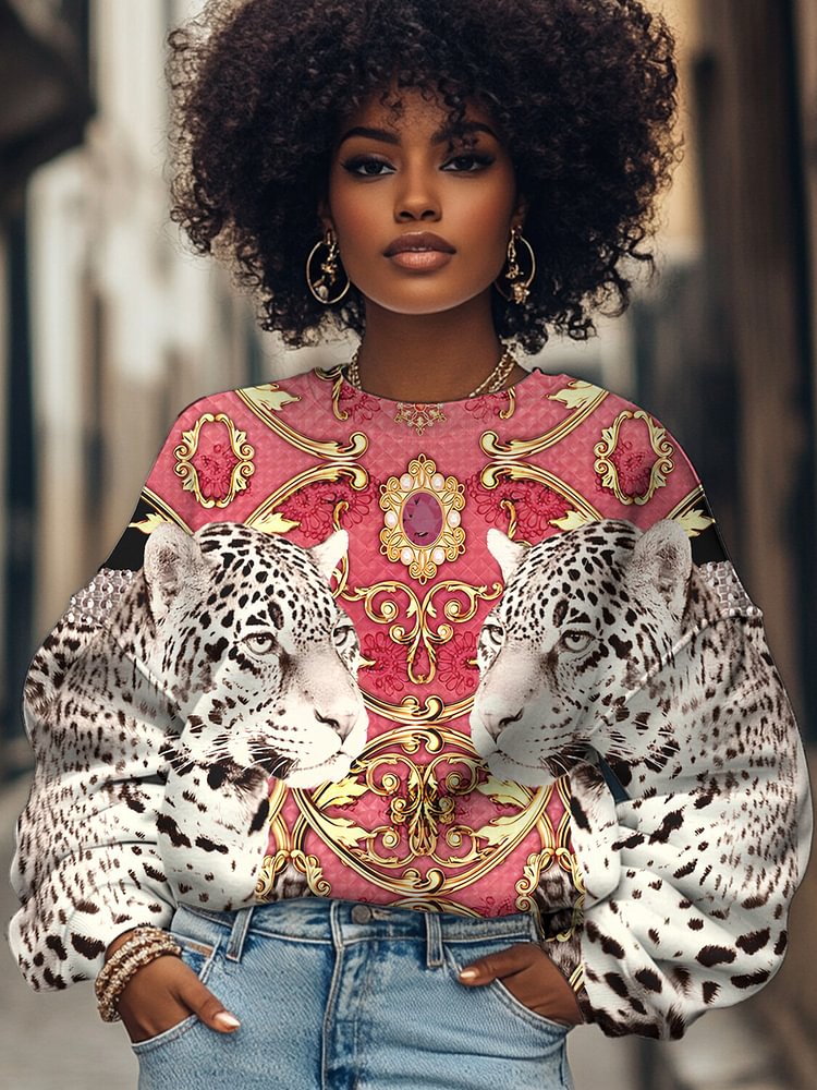 Women's Vintage Traditional Pattern Leopard Print Cozy Sweatshirt