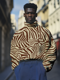 Men's Abstract Striped Art Print High Neck Knit Sweatshirt