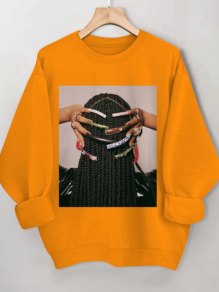 Women's Beautiful Braids And Nails Print Cotton Long Sleeve T-Shirt Thin Sweatshirt