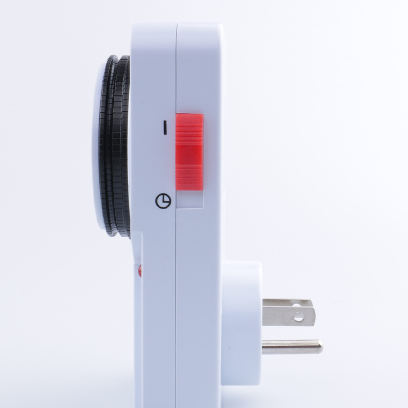 24-Hour Mechanical Plug-in Timer Socket